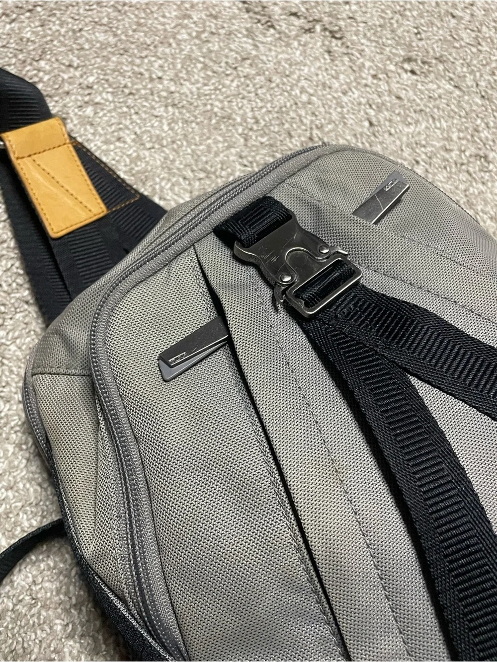 Tumi kimbell commuter